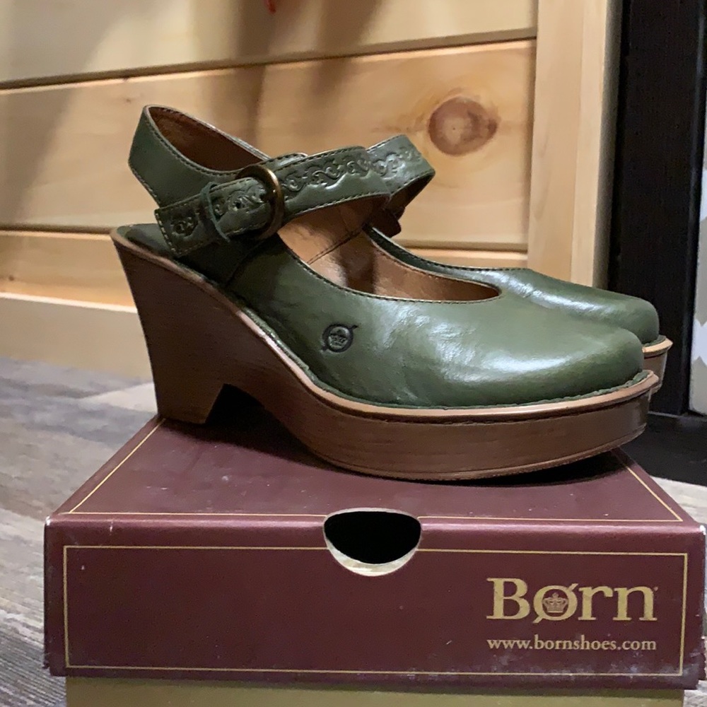 Olive green Born clogs